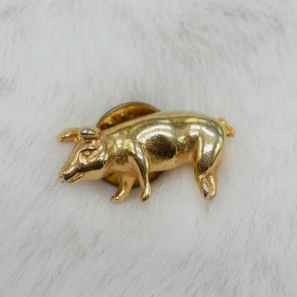 Vintage Camco Pig Brooch Pin Gold Farmhouse Chic Cottagecore Animal Jewelry 90s